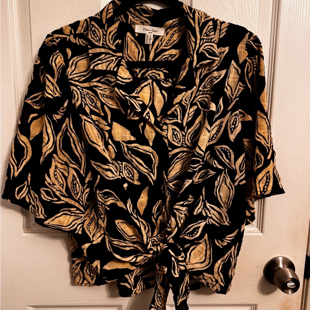 Black & Gold Leaf Tie-Front Women's Top